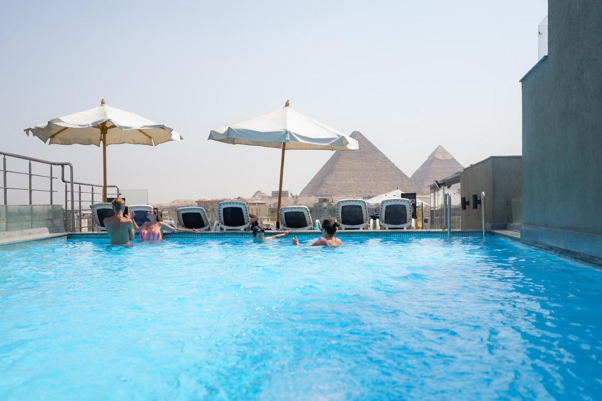 New Pyramid Front Hotel Al Kawm al Akhdar Eksteriør billede